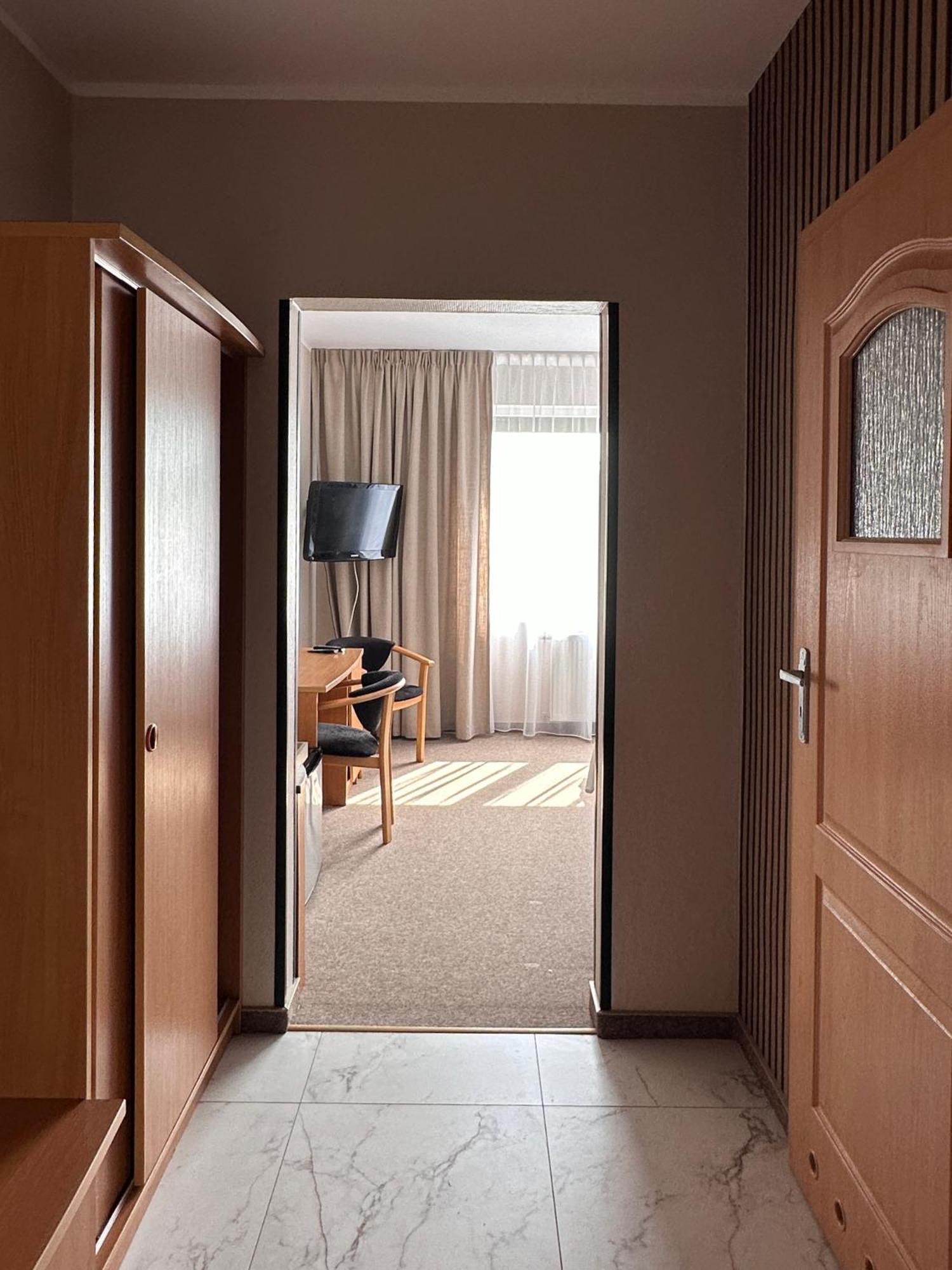 Karat Bed & Breakfast Malbork Exterior photo
