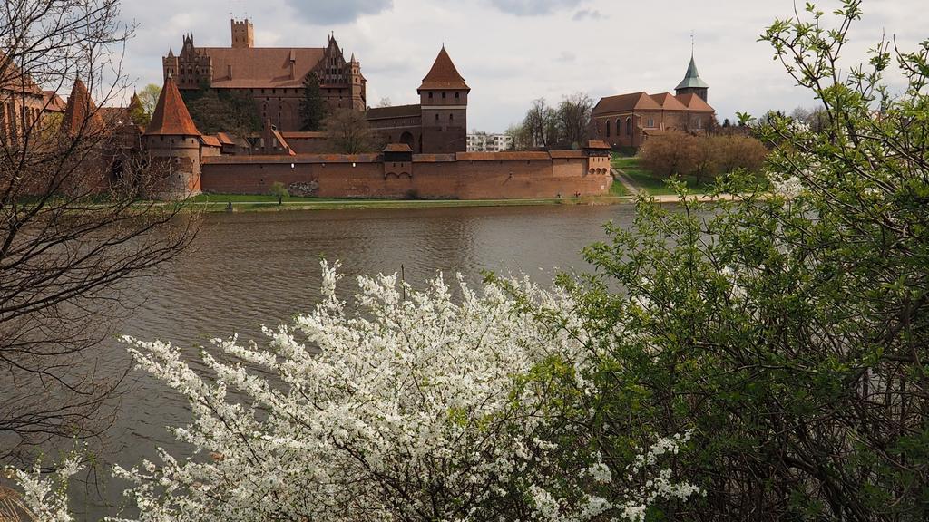 Karat Bed & Breakfast Malbork Exterior photo